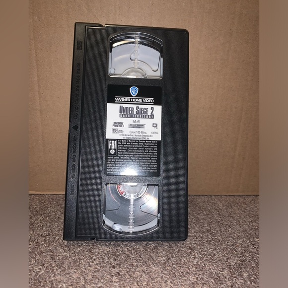 ~6/$10 MOVIES VHS/DVDS~ Under Siege 2 VHS Tape 1995 Rated R 100 Minutes - Picture 3 of 5